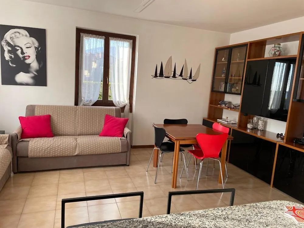 Welcome Traveller La Perla Apartments Garda   Garda (Verona)