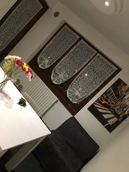Welcome Traveller La Perla Apartments Garda  0*, Garda (Verona)