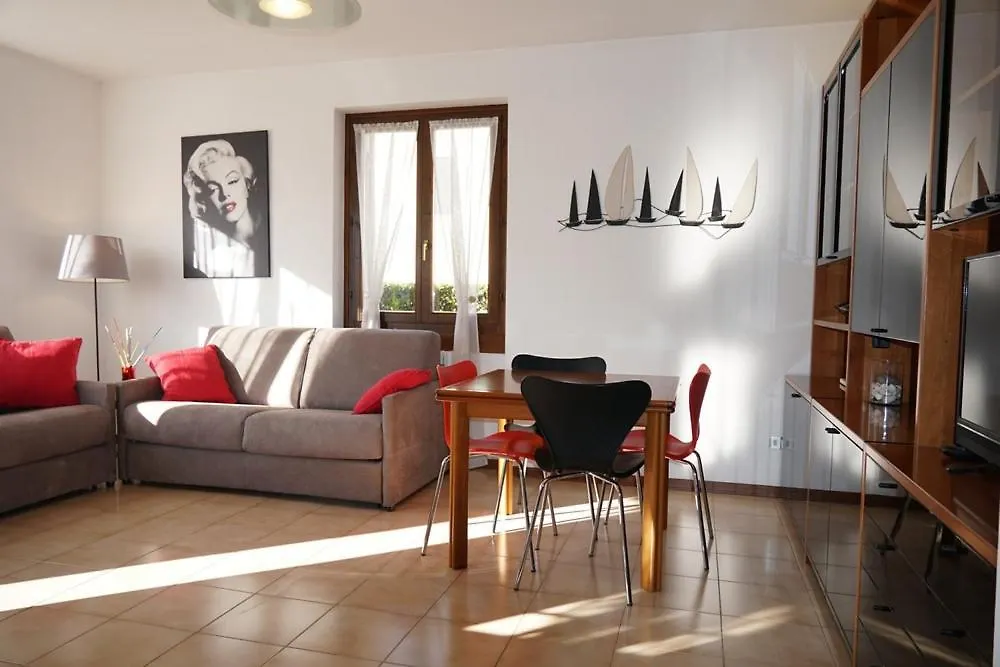Welcome Traveller La Perla Apartments Garda